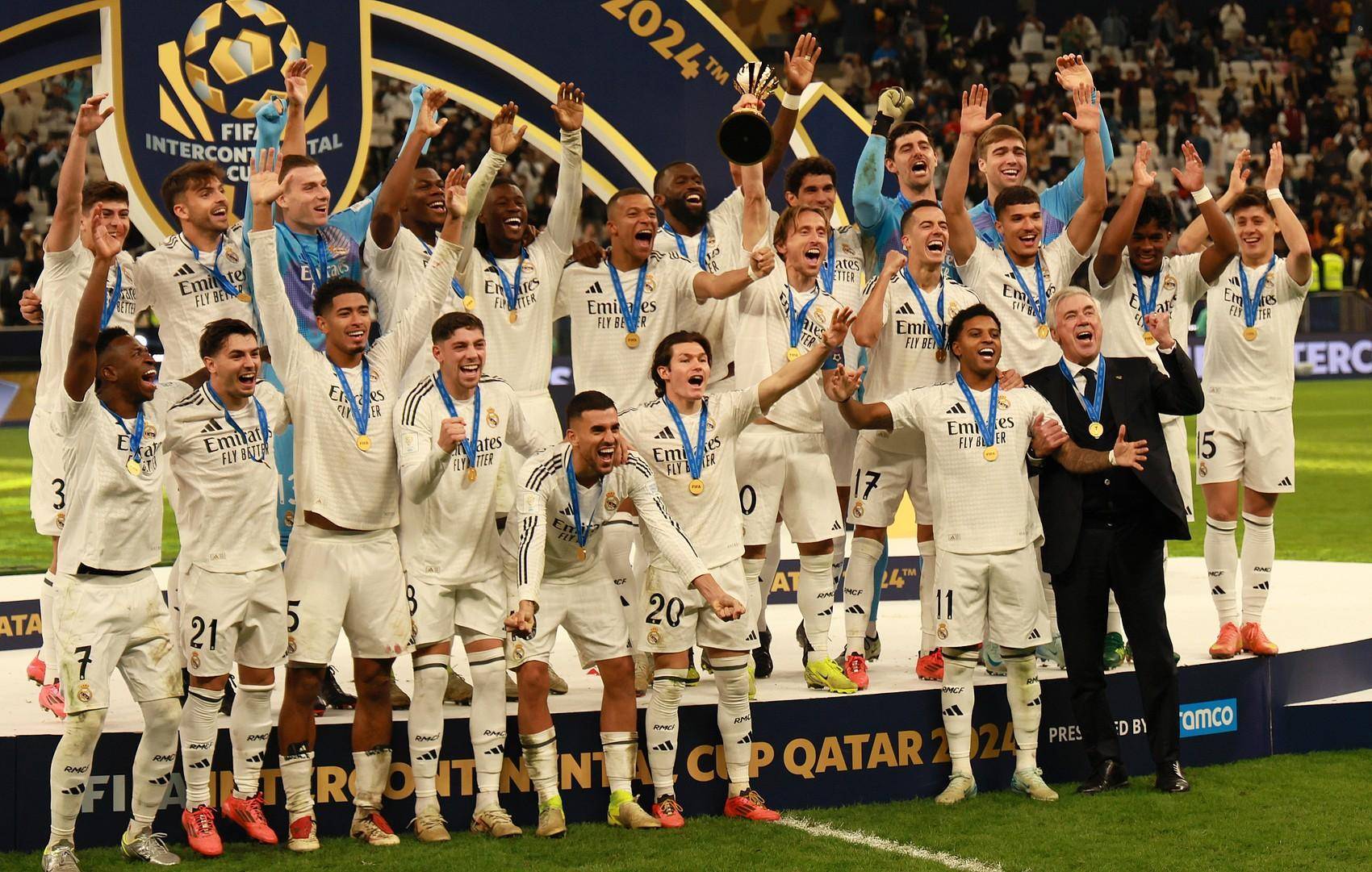 世界杯分组：3支东道主+阿根廷保送出线 法国进死亡之组 日本遇荷兰（世界杯抽签出炉：三支东道主亮相，阿根廷稳进淘汰赛，法国陷入死亡之组，日本遭遇荷兰）