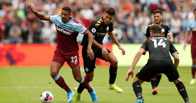 BBC：阿莫林、斯洛特与埃迪·豪为英超受网络辱骂最多主帅（BBC：阿莫林、斯洛特、埃迪·豪成英超遭网暴最严重的主帅）