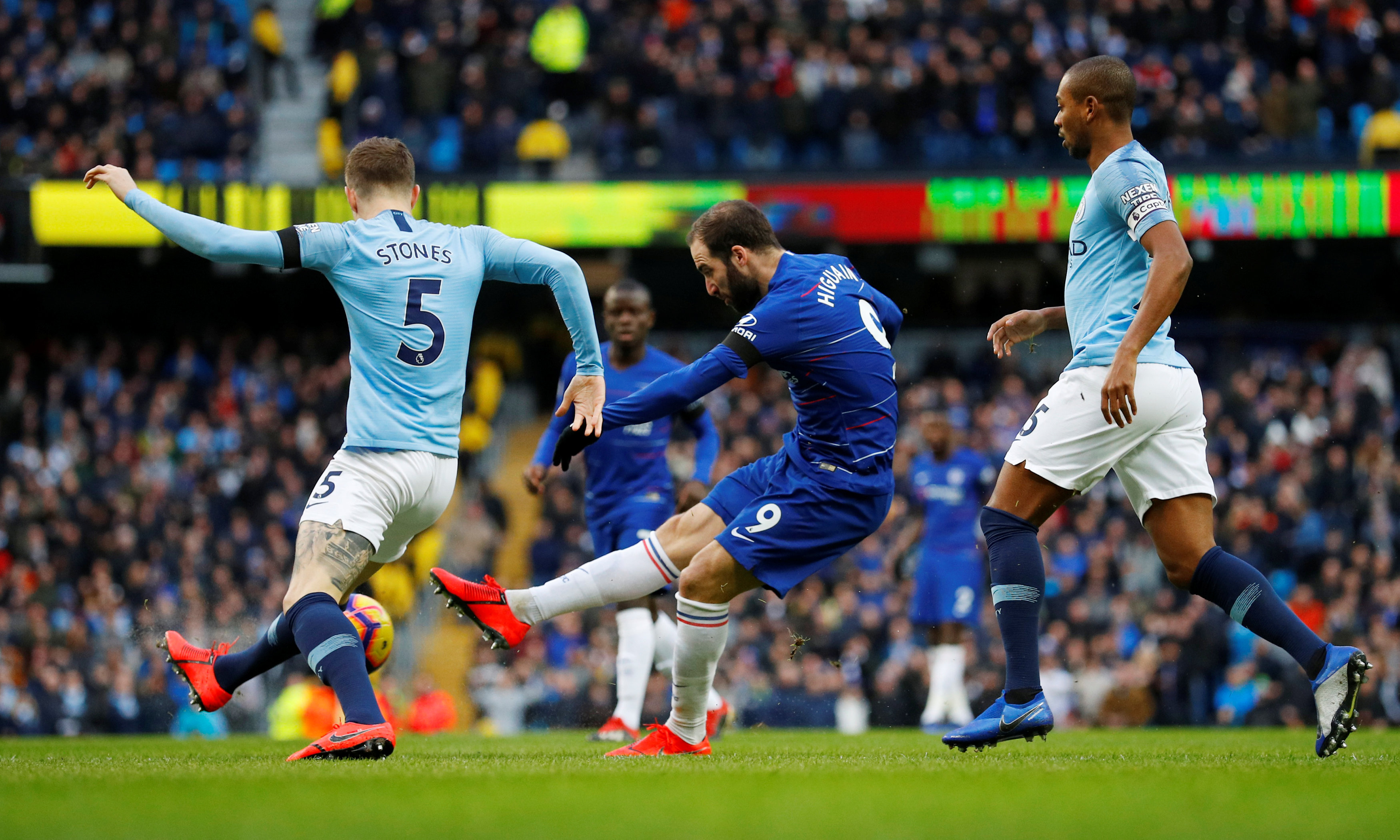 CBA：浙江男篮主场大胜新疆（CBA：浙江男篮主场狂胜新疆）