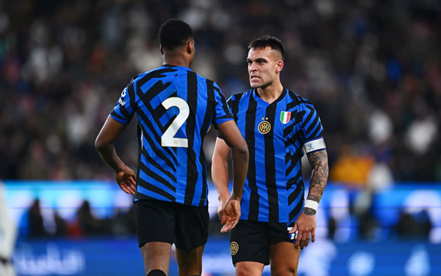 王楚钦避免0-3完败！樊振东队长也学会抓他漏洞，球迷炮轰教练组（王楚钦惊险躲过0-3惨败！队长樊振东抓准其短板，球迷怒斥教练组）