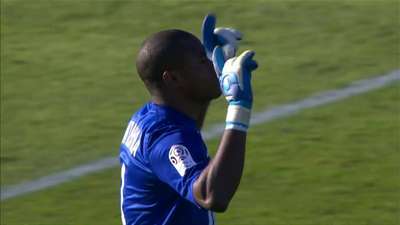 吴曦：输球是因下半场压力较大，申花把握机会能力需要加强（吴曦：下半场承压致失利，申花亟需提升把握机会能力）