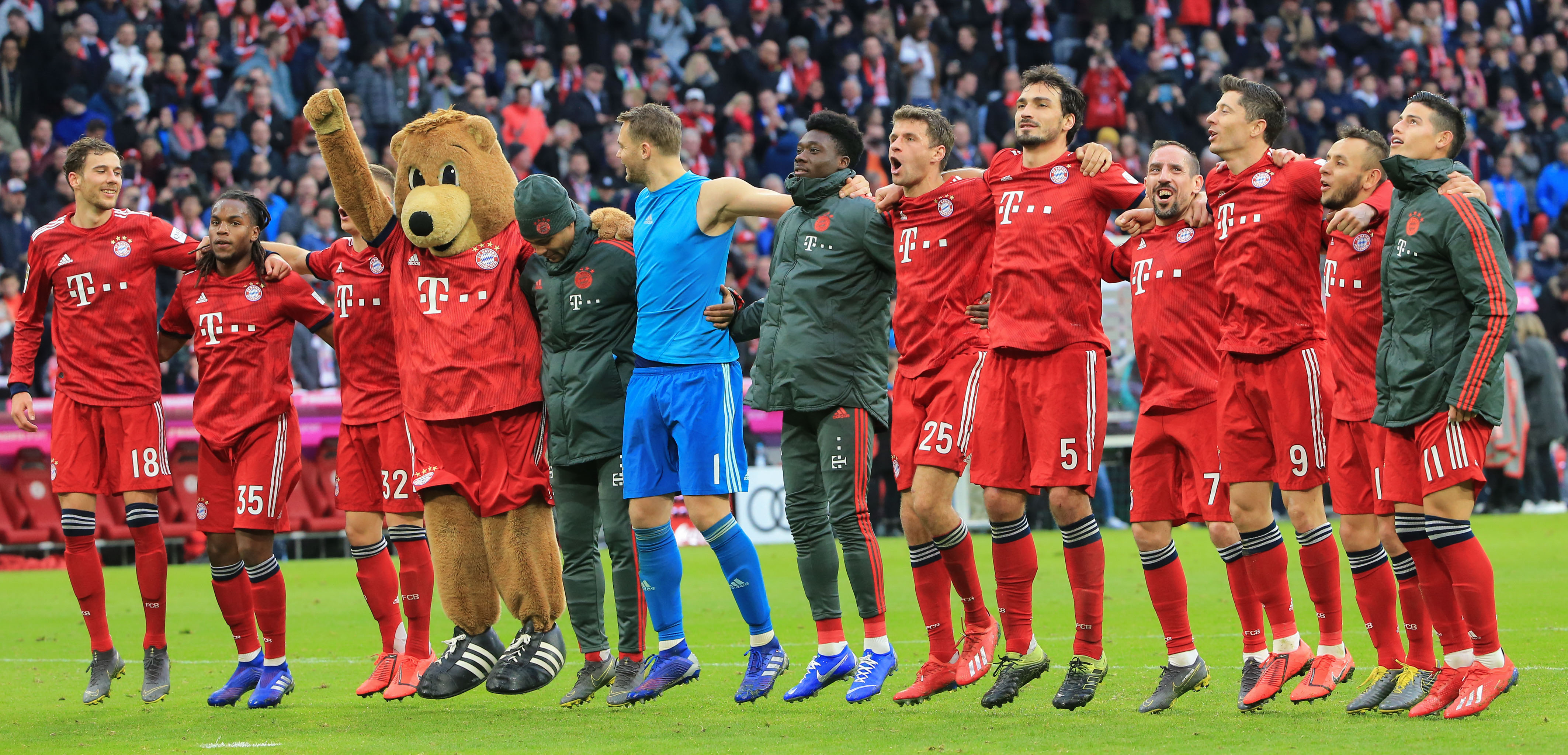 是否会拒签看世界杯的球迷？白宫官员：签证关乎国家安全（白宫官员称签证事关国家安全：世界杯球迷会被拒签吗？）