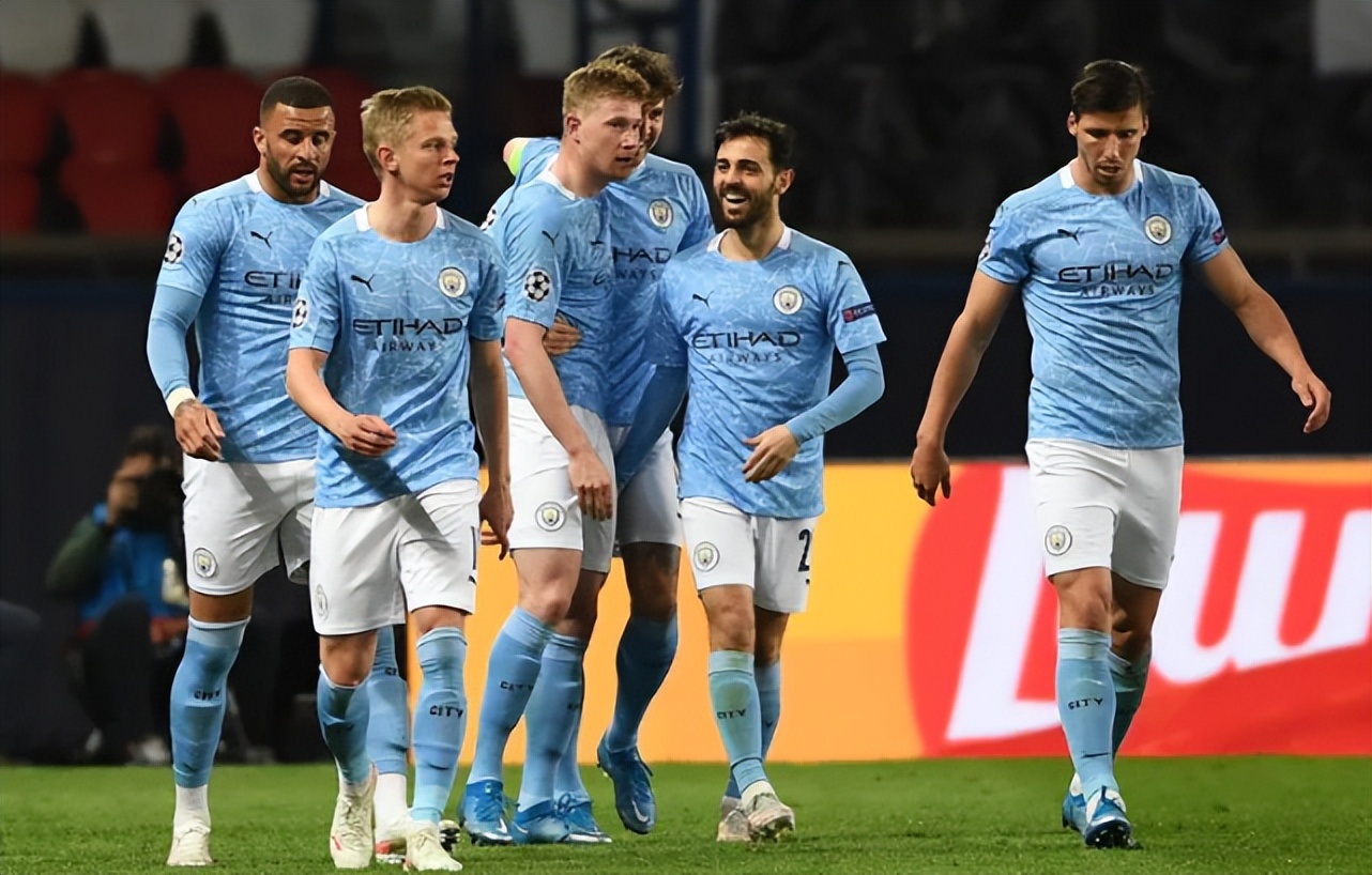 邮报：前裁判库特量刑延期，此前他曾承认制作儿童不良影像（邮报：前裁判库特宣判推迟，曾认罪制作涉童不良影像）