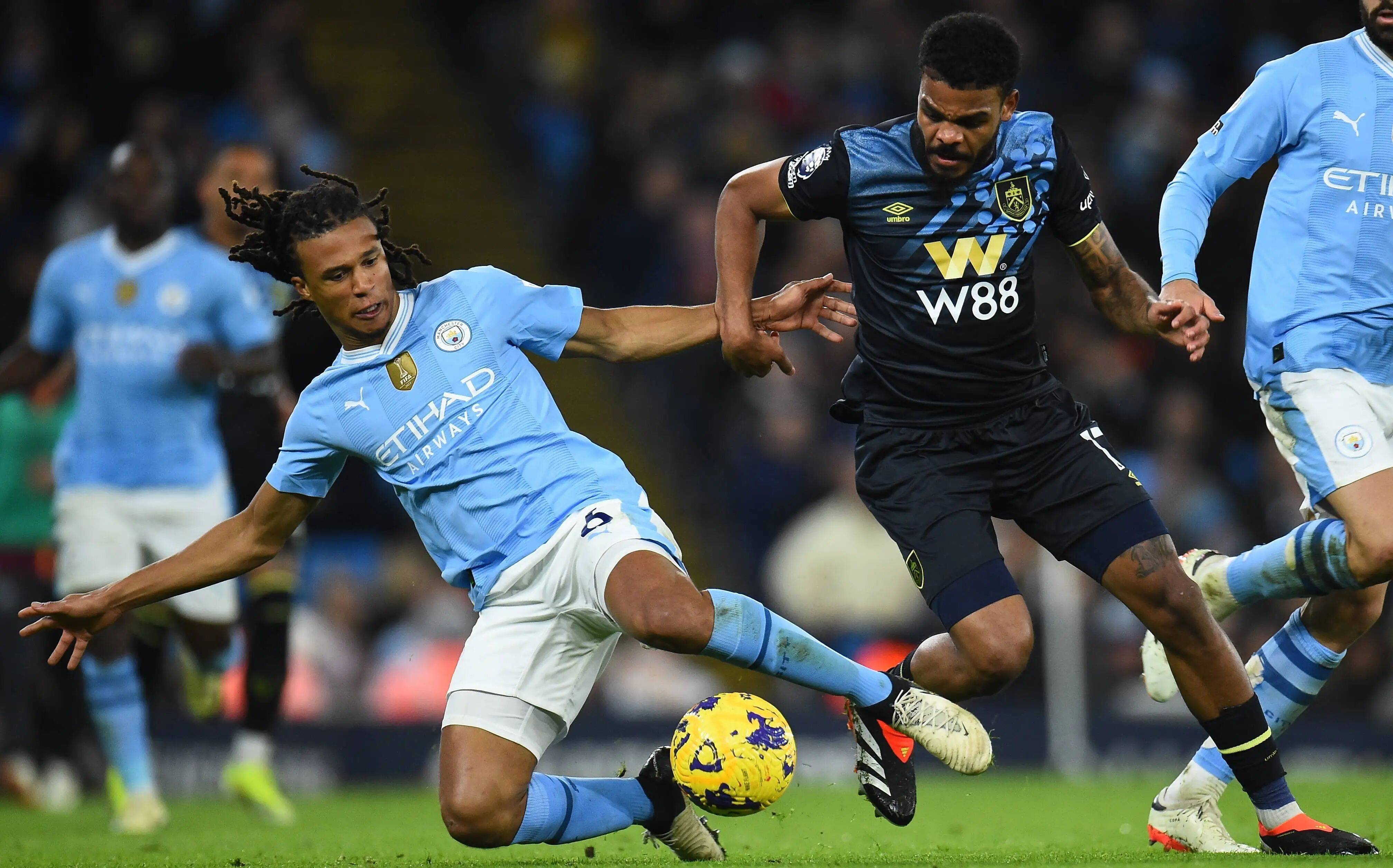 🔥梦回巅峰！哈登三分16中10轰赛季新高55分（💥三分雨倾盆！哈登外线16投10中狂飙赛季新高55分）