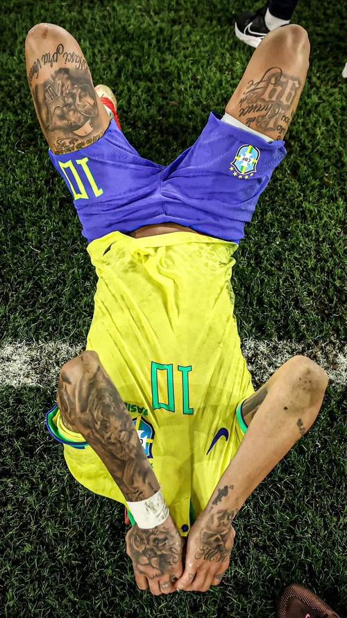 美媒：国际足联对C罗的禁赛处罚可能在世界杯抽签结束后公布（美媒称国际足联或在世界杯抽签后公布C罗禁赛决定）