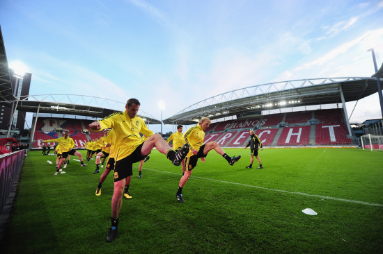 沙媒：利雅得胜利有意克里斯滕森，已与他接触尝试说服其加盟（沙媒：利雅得胜利有意引进克里斯滕森，已接触球员尝试劝其加盟）